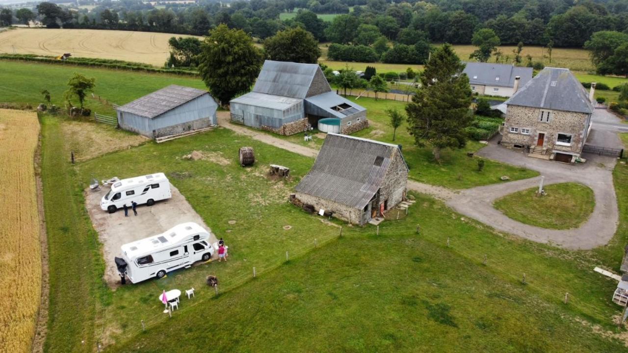 La Billardiere Camping A La Ferme Le Menil-Ciboult 外观 照片