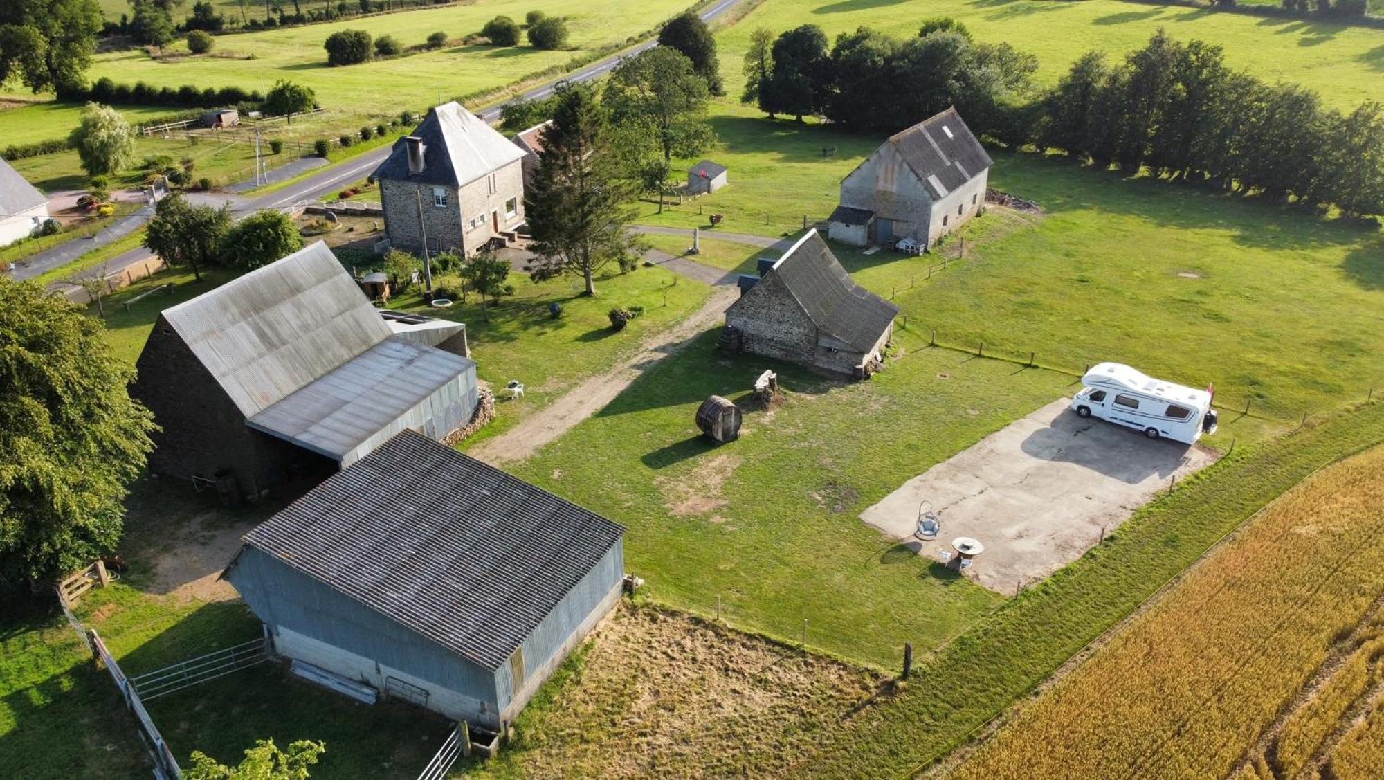 La Billardiere Camping A La Ferme Le Menil-Ciboult 外观 照片