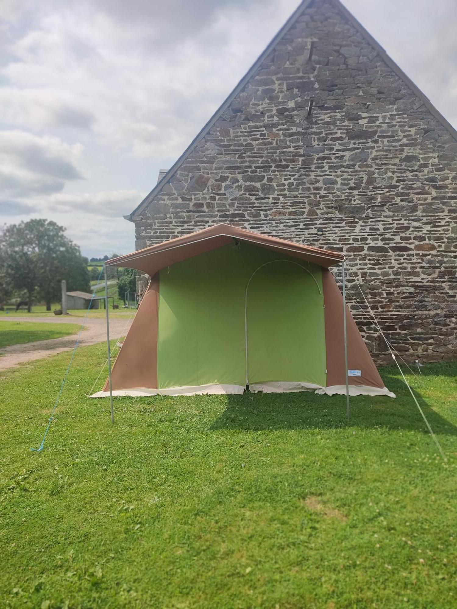 La Billardiere Camping A La Ferme Le Menil-Ciboult 外观 照片